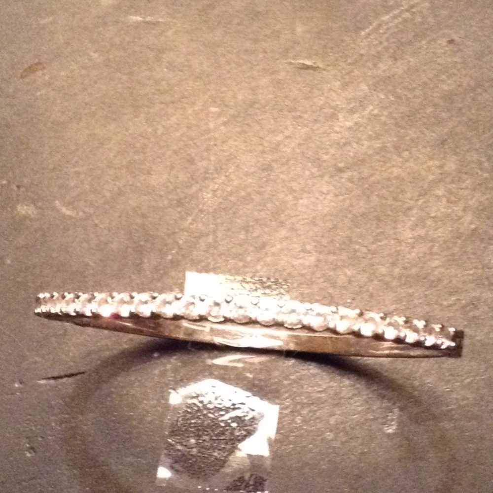 925 STERLING SILVER BANGLE with AAA cubic Zirconia